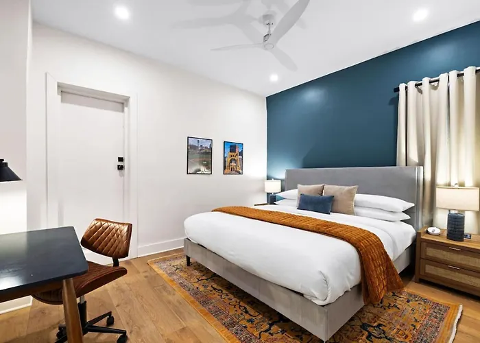 Hostwise - The Palo - Stylish War Streets Retreat, Highly Walkable